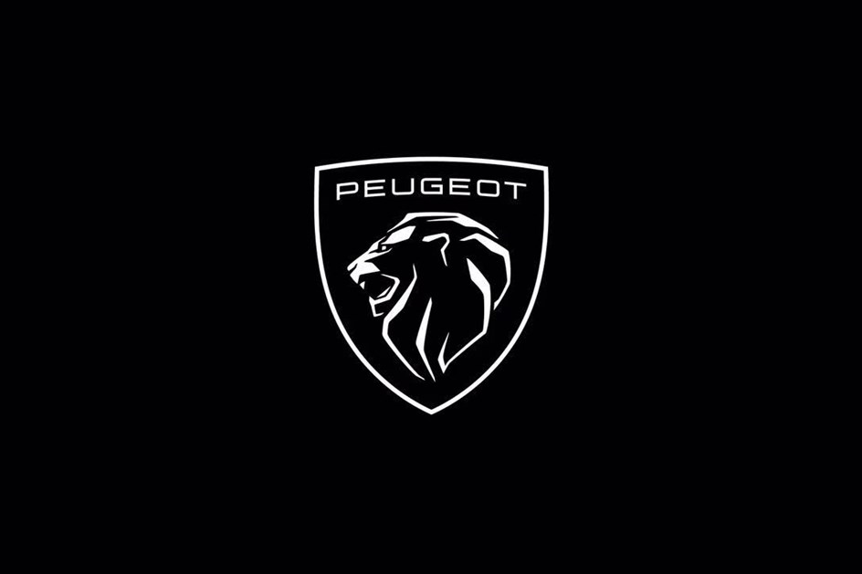 Peugeot 308 já é 100% eléctrico; autonomia ultrapassa 400 km