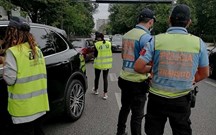Telemóvel ao volante: 1.000 infracções registadas numa semana