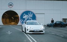 Gasly e Ocon preparam nova época de F1 com Alpine A110 E-ternité eléctrico