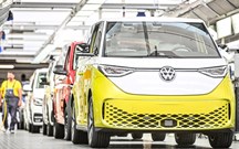 Vendas em alta: Volkswagen ID. Buzz excede expectativas