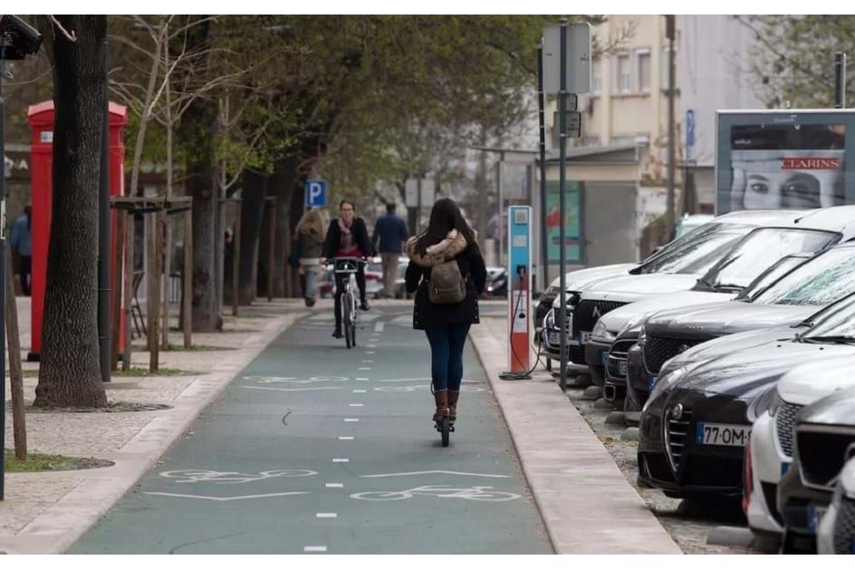 Trotinetes em Lisboa: velocidade máxima de 20 km/hora e estacionamento obrigatório