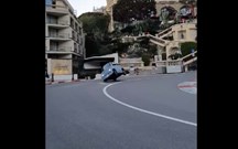 Citroën Ami já acelera no circuito do Mónaco… aos capotanços!