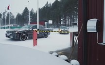 BMW i5 já acelera no Círculo Polar Árctico