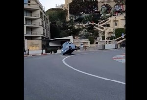 Citroën Ami já acelera no circuito do Mónaco… aos capotanços!