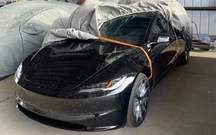 Imagem “pirata” de Tesla Model 3 renovado já é viral nas redes sociais