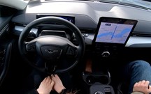 Conduzir sem mãos: BlueCruise da Ford aprovado no Reino Unido