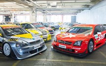 Opel Classics: a história do automóvel à distância de um clique