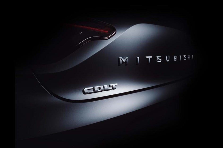 Mitsubishi Colt chega em Junho e terá versão 100% híbrida