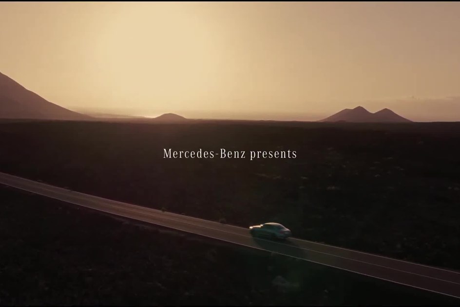 Mercedes Classe E: entre a tradição a combustão e a electromobilidade