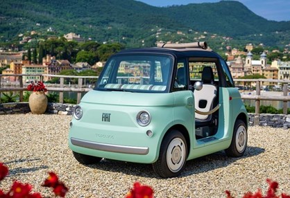 Refrescante: Fiat Topolino dá novo sentido ''eléctrico'' à 'dolce vita'