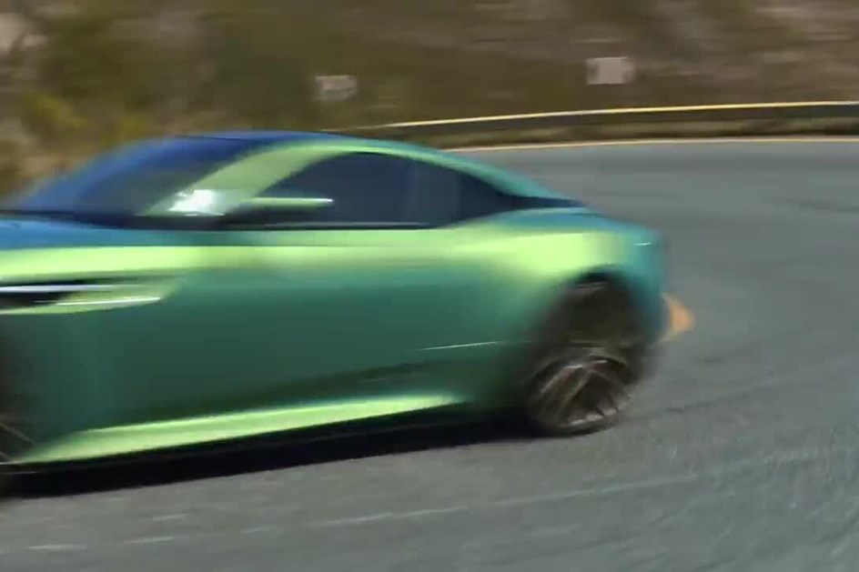 Elegância com raça: Aston Martin DB12 dá 680 cv para desfrutar ao máximo
