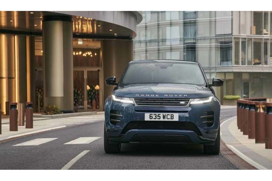 Range Rover Evoque renova-se e híbrido 'plug-in' alarga autonomia