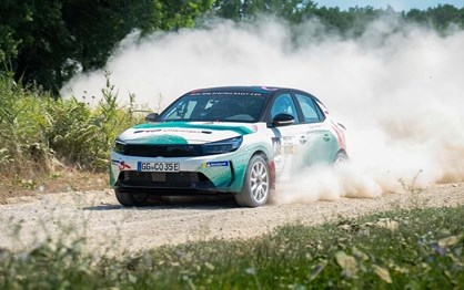 Opel Corsa Rally Electric: 'art car’ dá força ao poder feminino no desporto automóvel