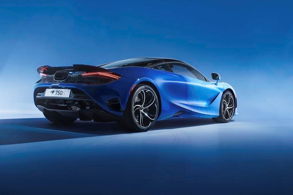 Ainda mais exclusivo: McLaren 750S ganha pintura inédita