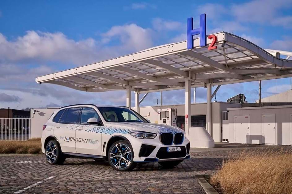 Novos caminhos eléctricos: BMW revela Vision Neue Klasse em Munique