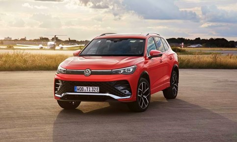Volkswagen Tiguan ganha novo visual e eHybrid chega aos 100 km