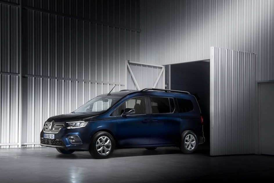 Talhado para as famílias: Renault estreia Grand Kangoo 