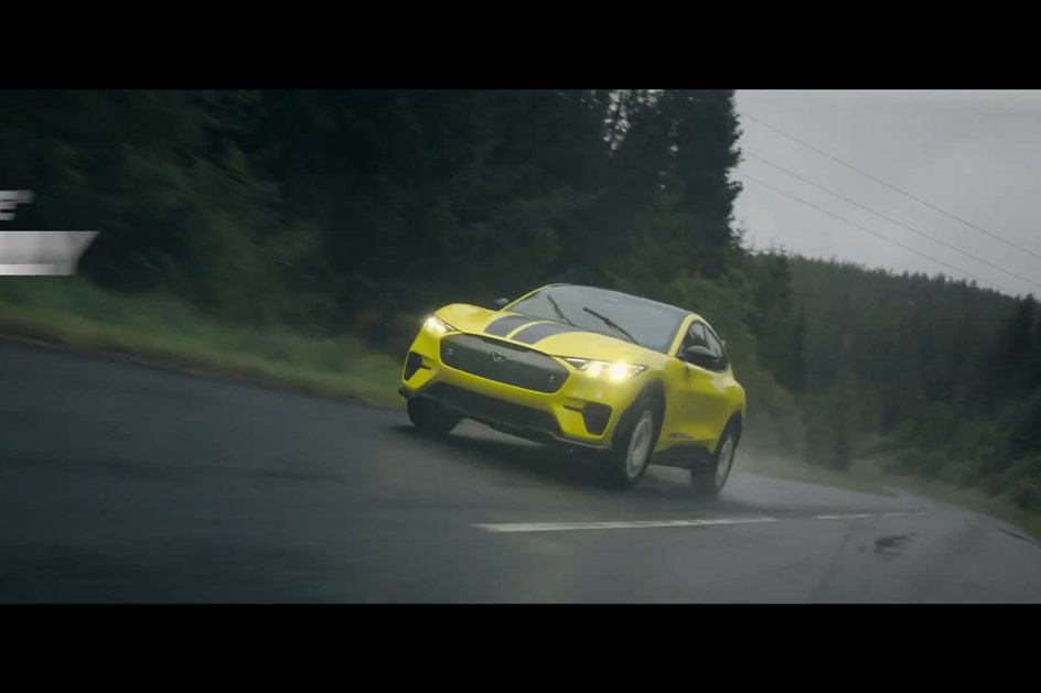  Perfeito para o 'offroad': Ford Mustang Mach-E Rally eleva adrenalina ao rubro
