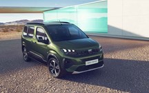Peugeot e-Rifter renova-se e sobe autonomia até aos 320 km