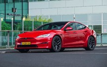 Guerra eléctrica: Tesla baixa preços do Model S e Model X