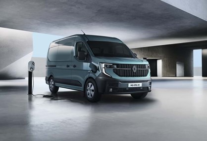Renault Master transfigura-se com visual mais robusto e aerodinâmico