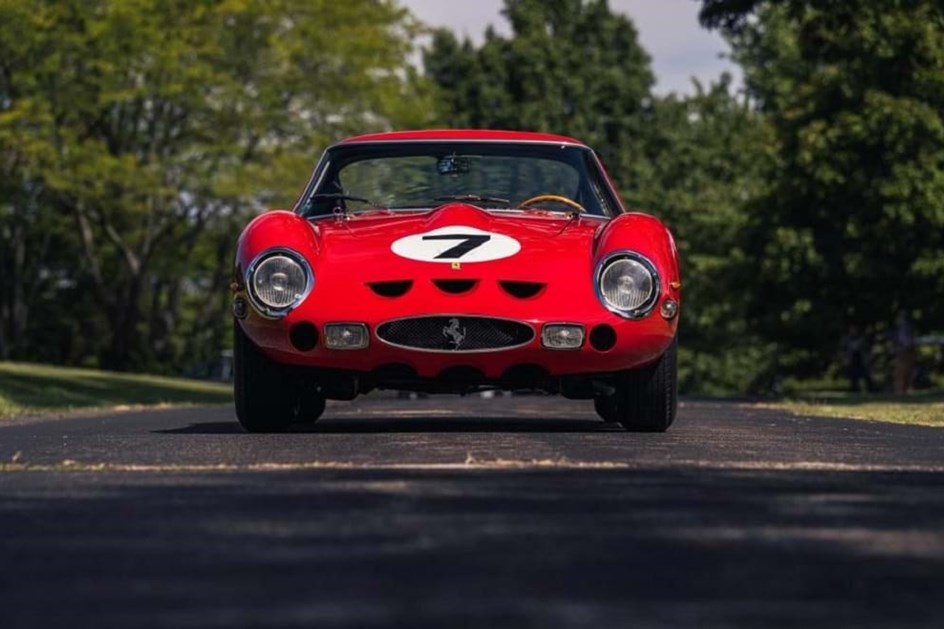 Um sonho de 48 milhões: Ferrari 250 GTO bate recorde em leilão