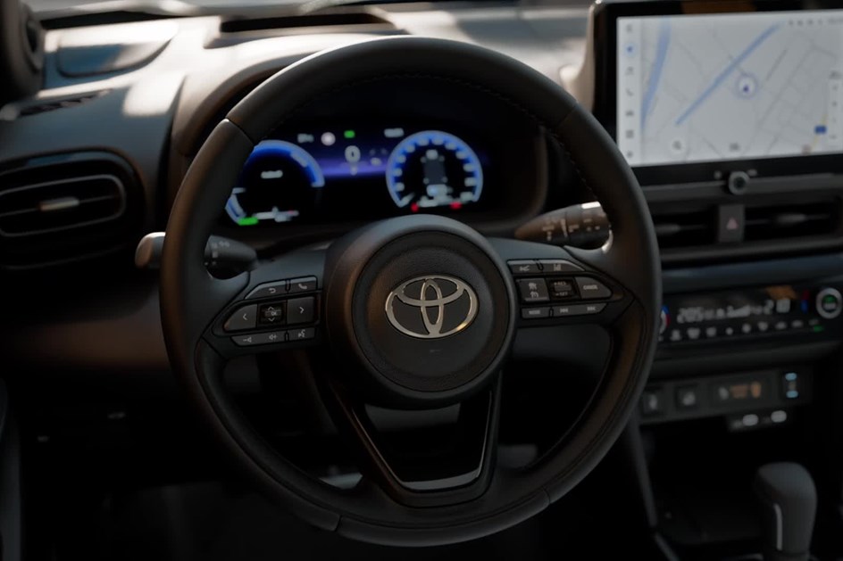 Toyota Yaris Cross aumenta potência e ganha mais tecnologia a bordo
