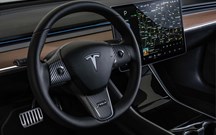 Tesla lidera mercado de ''eléctricos'' que mais do que duplicou em 2023