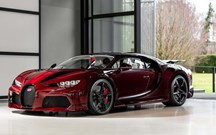 Bugatti Chiron é agora um dragão vermelho