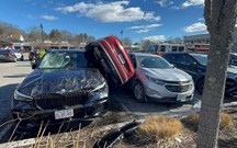 Condutor ''descobre'' estacionamento à força