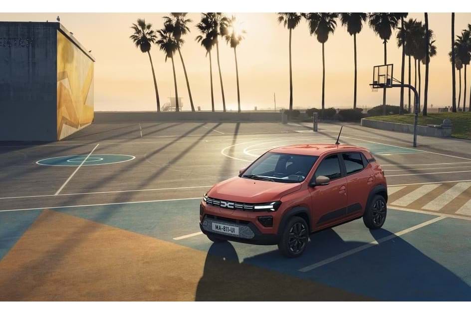 Dacia Spring ganha visual do Duster sem mexer na mecânica