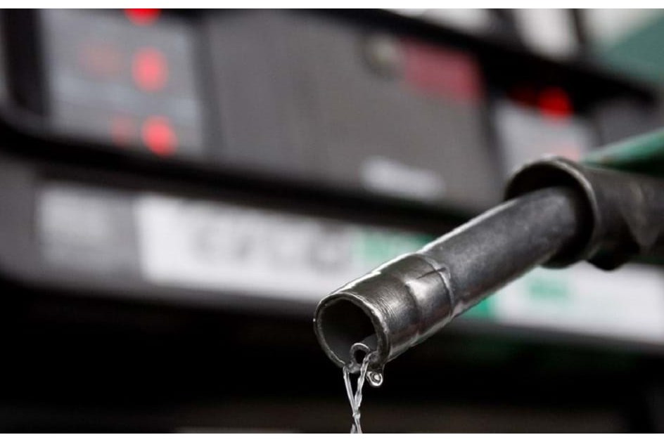 Preços dos combustíveis: gasóleo baixa e gasolina sobe na segunda-feira