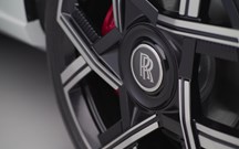 Rolls-Royce Cullinan: luxo retocado para manter excelência automóvel