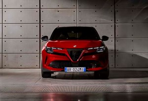 Alfa Romeo Junior revela preços no Ecar Show e abre reservas