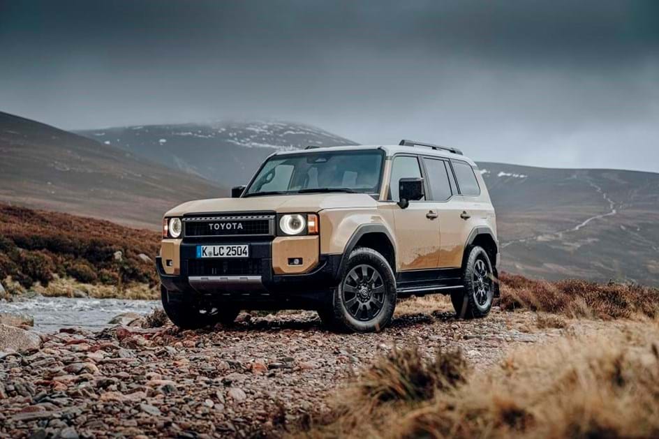 Novo Toyota Land Cruiser quase a chegar; saiba quanto custa - Novos ...