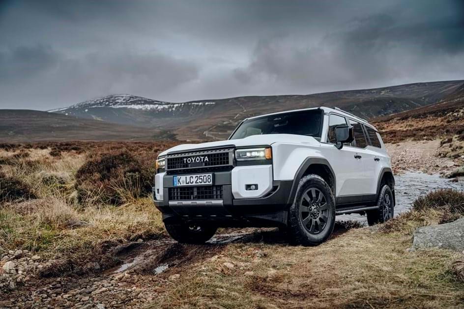 Novo Toyota Land Cruiser quase a chegar; saiba quanto custa - Novos ...