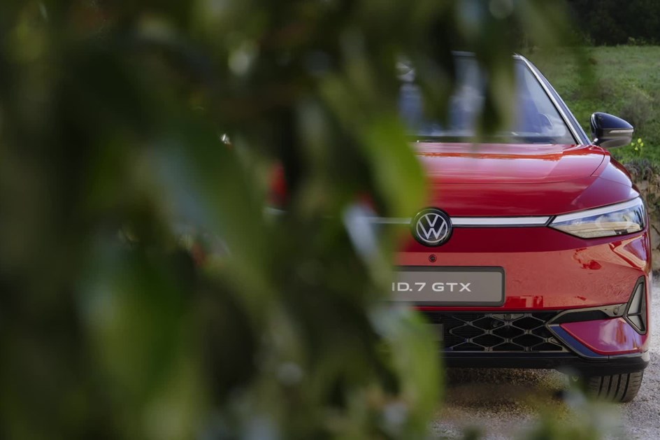Como eclipsar os SUV eléctricos? VW ID.7 Pro S e GTX alargam autonomia ao extremo