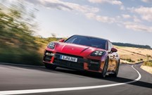 Porsche Panamera mais bruto com 782 cv para Turbo S E-Hybrid