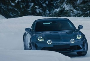 Alpine A110 GT em estreia no cinema a toda a velocidade