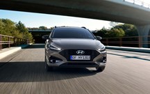 Hyundai i30 retoca visual e ganha novas funções de segurança