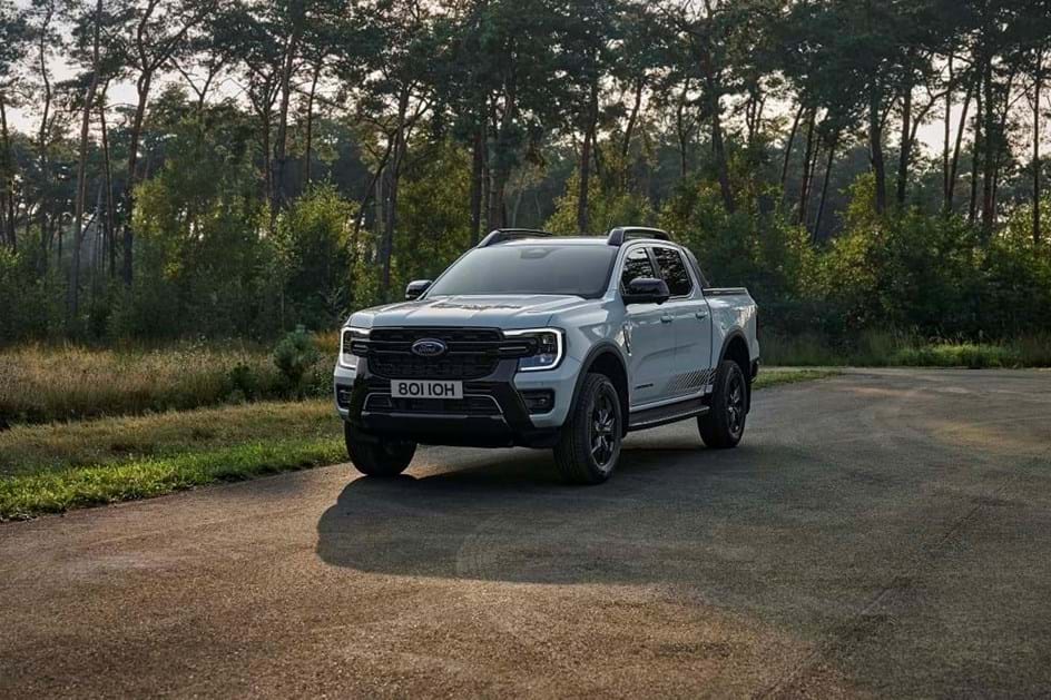 Ford Ranger já é híbrida 'plug-in'; chega à Europa na Primavera