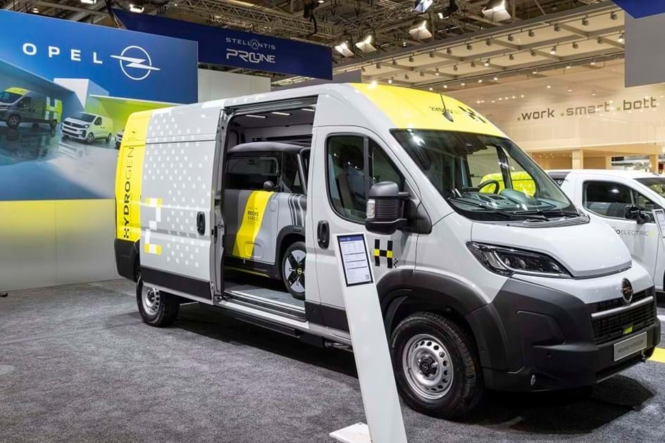 Opel Movano estreia solução a hidrogénio com 500 km de autonomia