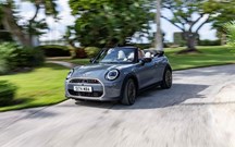 Pena não ter chegado no Verão: Mini Cooper Cabrio abre encomendas