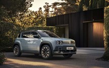 Mais chique do que nunca: eis o novo Renault 4 eléctrico