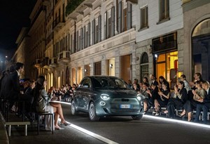 Giorgio Armani dá mais estilo ao Fiat 500e