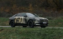 Será este o novo DS 8 eléctrico? Protótipo anuncia 750 km de autonomia