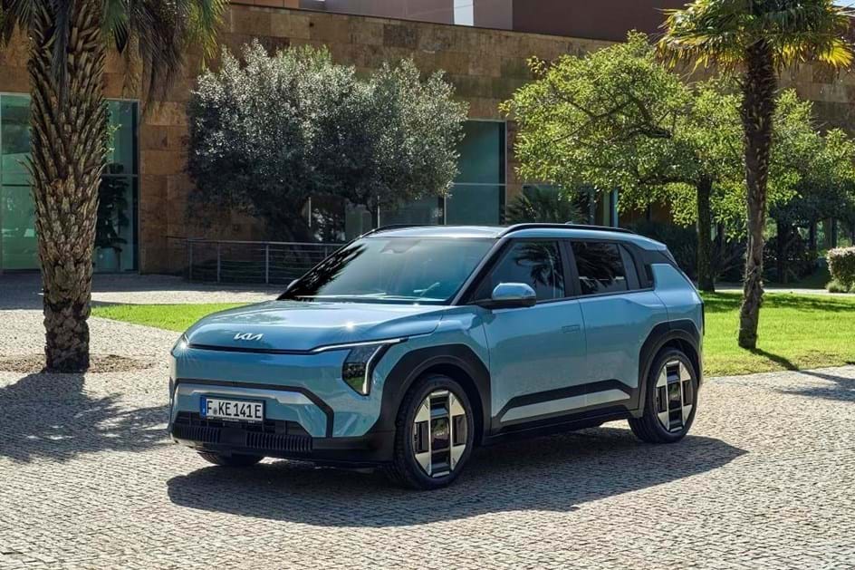 Kia EV3 sólido e espaçoso aposta na larga autonomia