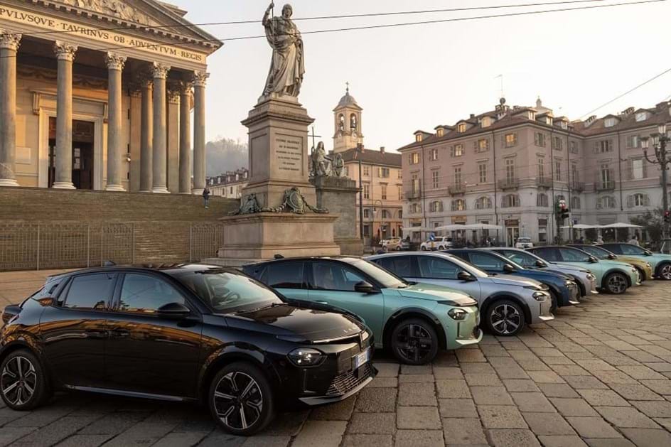 Lancia Ypsilon ao desfile em Turim