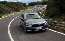 Skoda Superb Combi: conforto e eficiência em modo híbrido