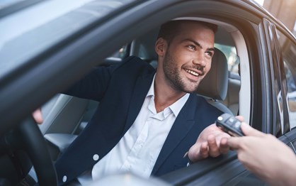 A importância de ter um seguro adequado ao alugar um carro em Lisboa